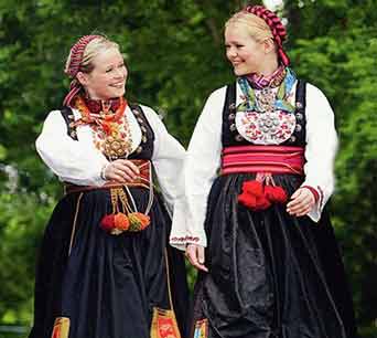 لباس زنان نروژی